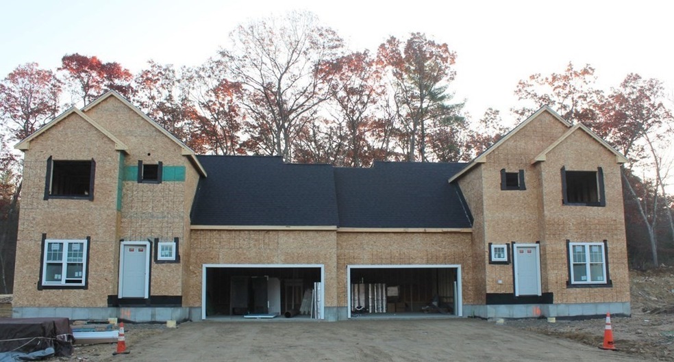 17 Brookview Ln unit 17, Mendon, MA 01756 - photo 1