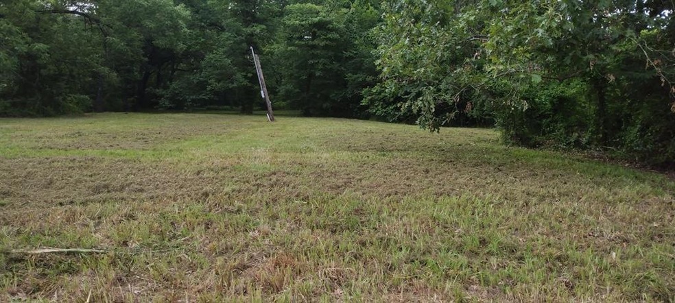 LOT MLK ROAD FRONTAGE VIEW