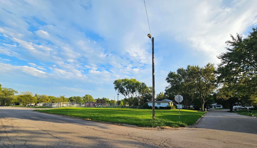 For Sale $26,900 • Co-Listing Agent