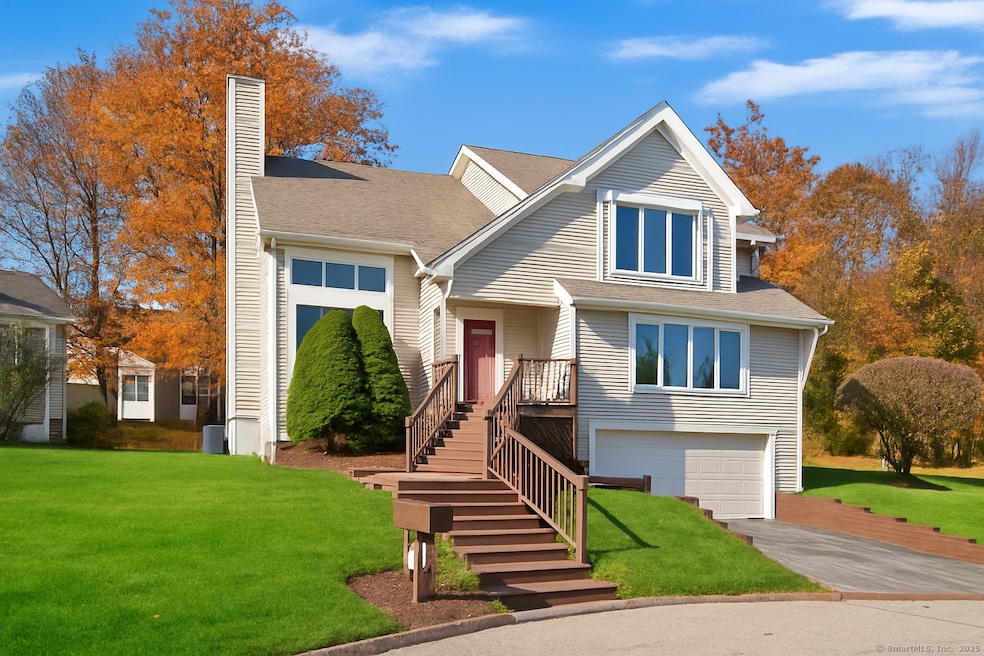 Pending $550,000 • Co-Listing Agent