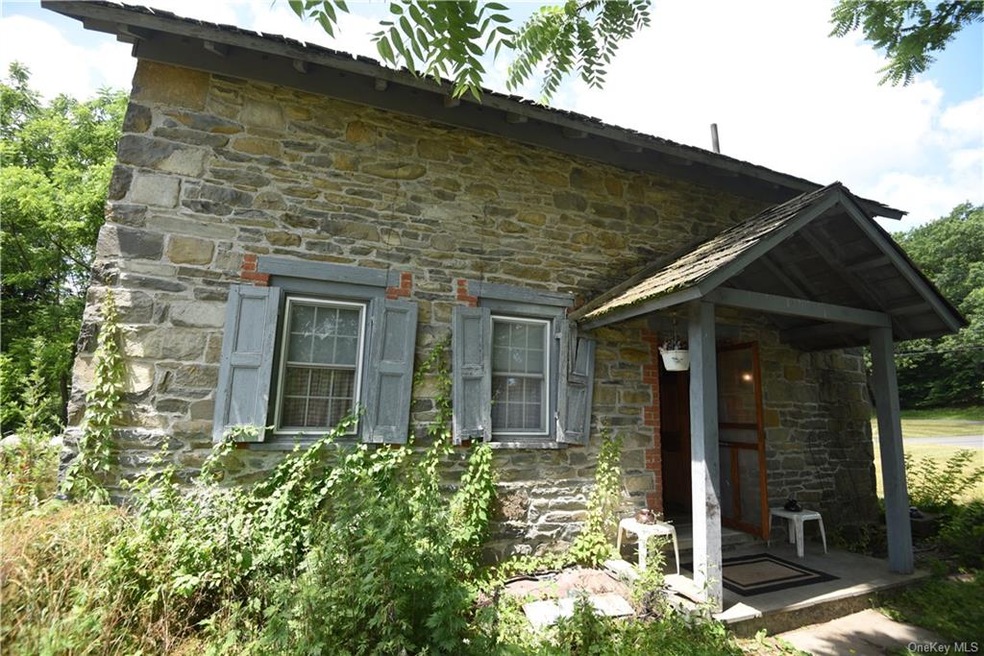 5565 Route 9w, Marlboro, NY 12542 - photo 1