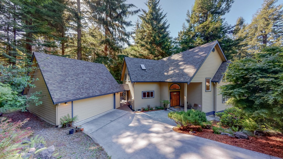 3691 McMillan Drive-101
