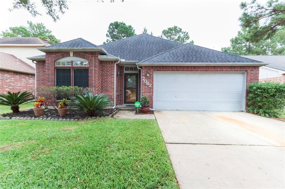 7062 River Garden Dr, Houston, TX 77095 - photo 1