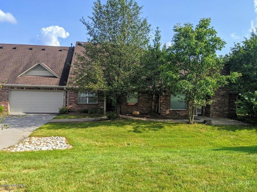 10100 Grand Cypress Ct, Louisville, KY 40291 - photo 1