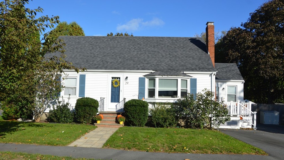 29 Walter Rd, Danvers, MA 01923 - photo 1