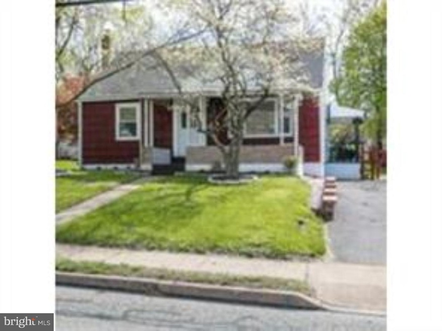 436 Manatawny St, Pottstown, PA 19464 - photo 1