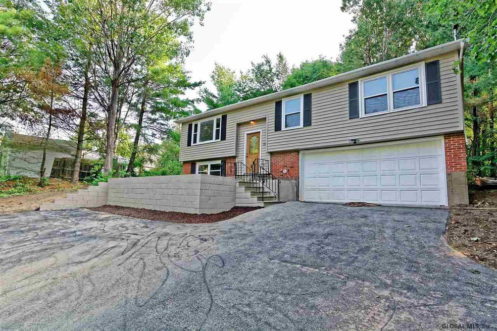 81 Woodville Ave, Albany, NY 12211 - photo 1