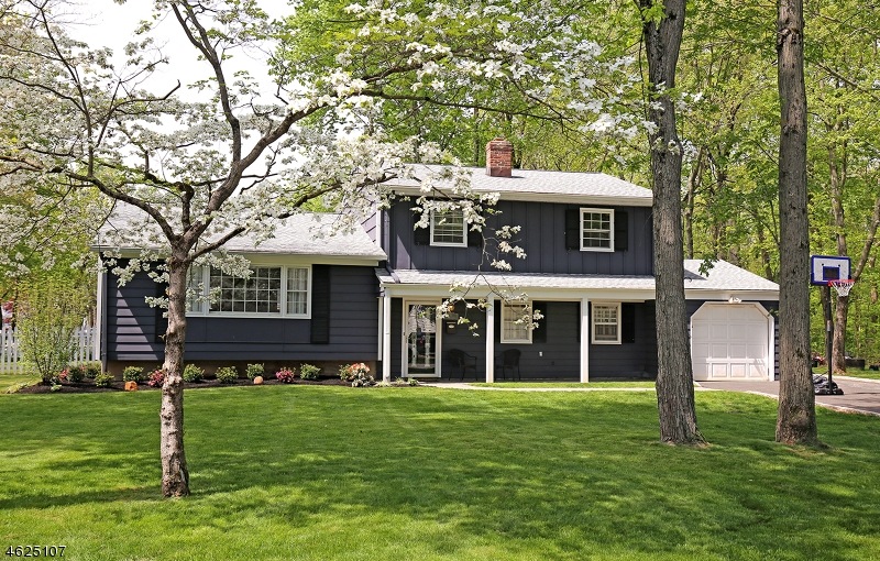 70 Ridgeview Ave, New Providence, NJ 07974 - photo 1