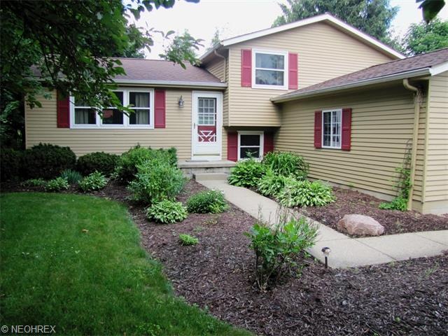 523 Berkshire - lush and lovely