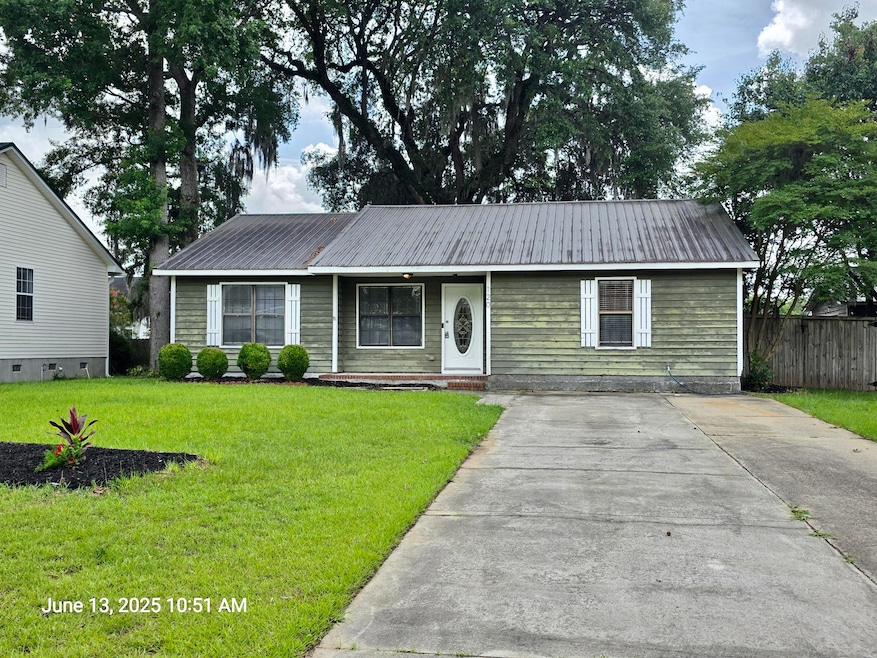 For Rent $2,400/month