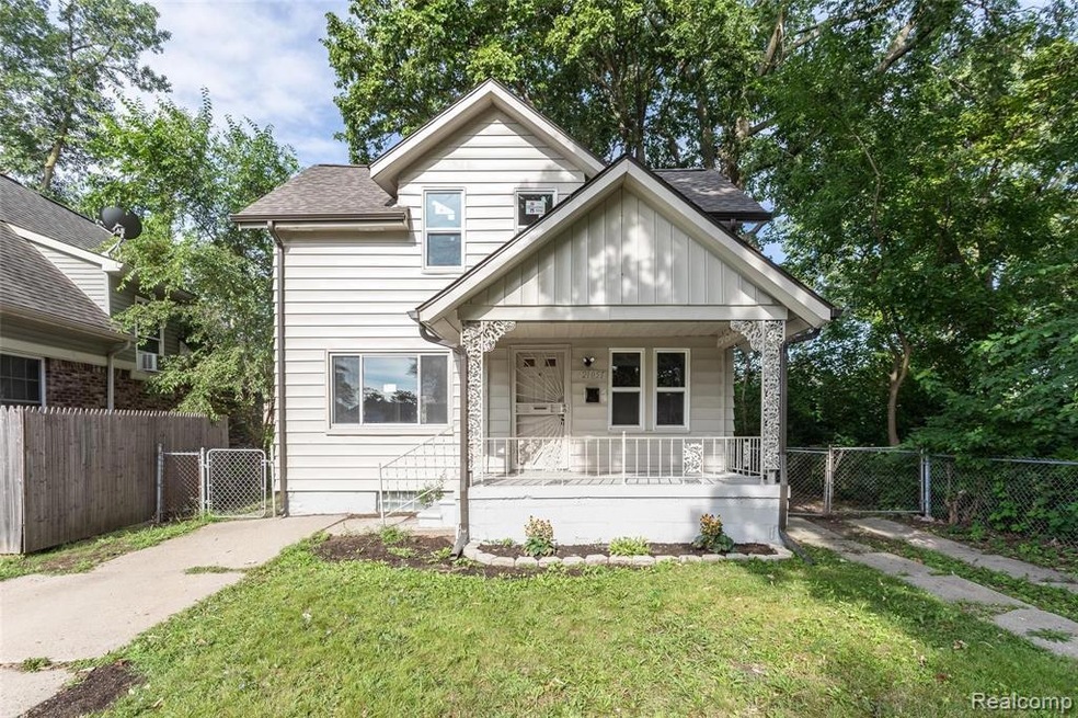 21051 Woodside Ave, Ferndale, MI 48220 - photo 1