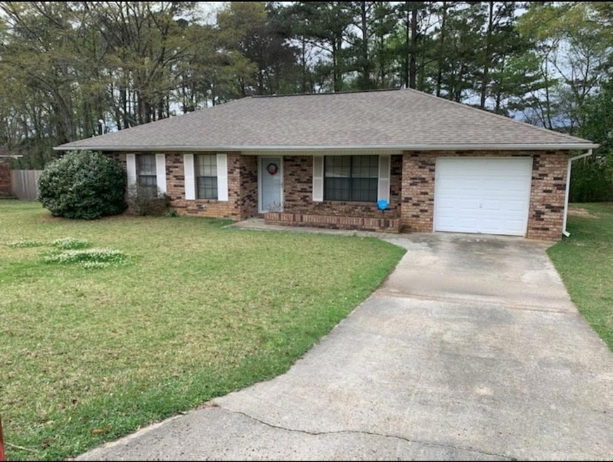 1712 Pope Cir, McComb, MS 39648 - photo 1
