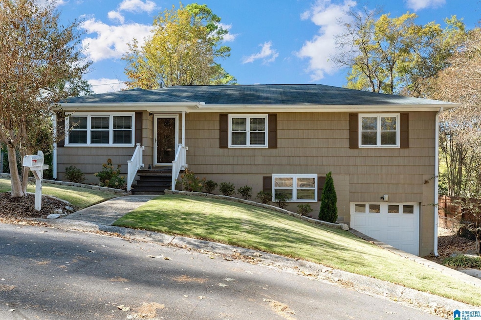 844 Acton Ave, Birmingham, AL 35209 - photo 1