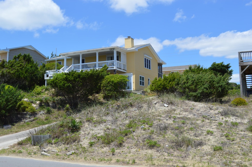 1208 OCEAN DRIVE