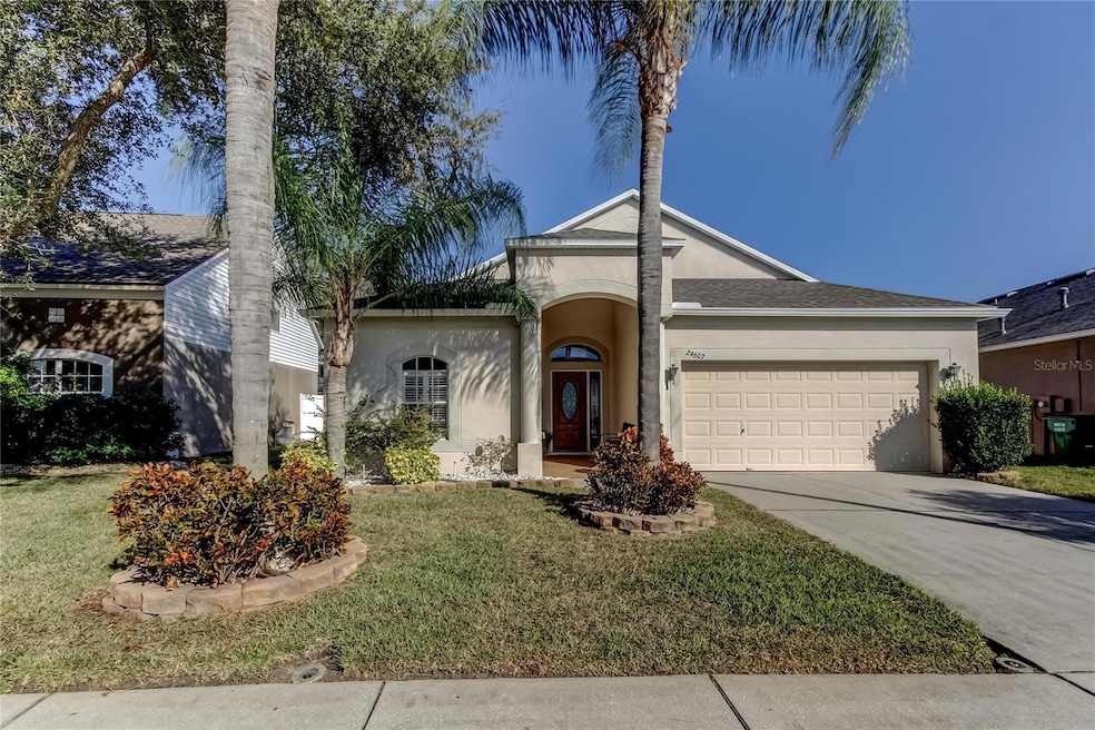 24607 Victoria Wood Ct, Lutz, FL 33559 - photo 1