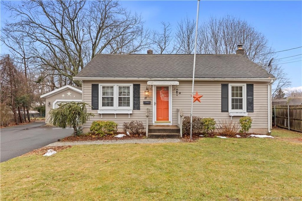 11 Pine Ct, Bristol, CT 06010 - photo 1