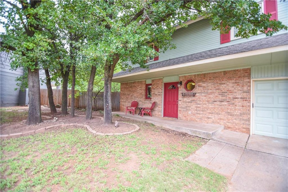 904 N Blackwelder Ave, Edmond, OK 73034 - photo 1