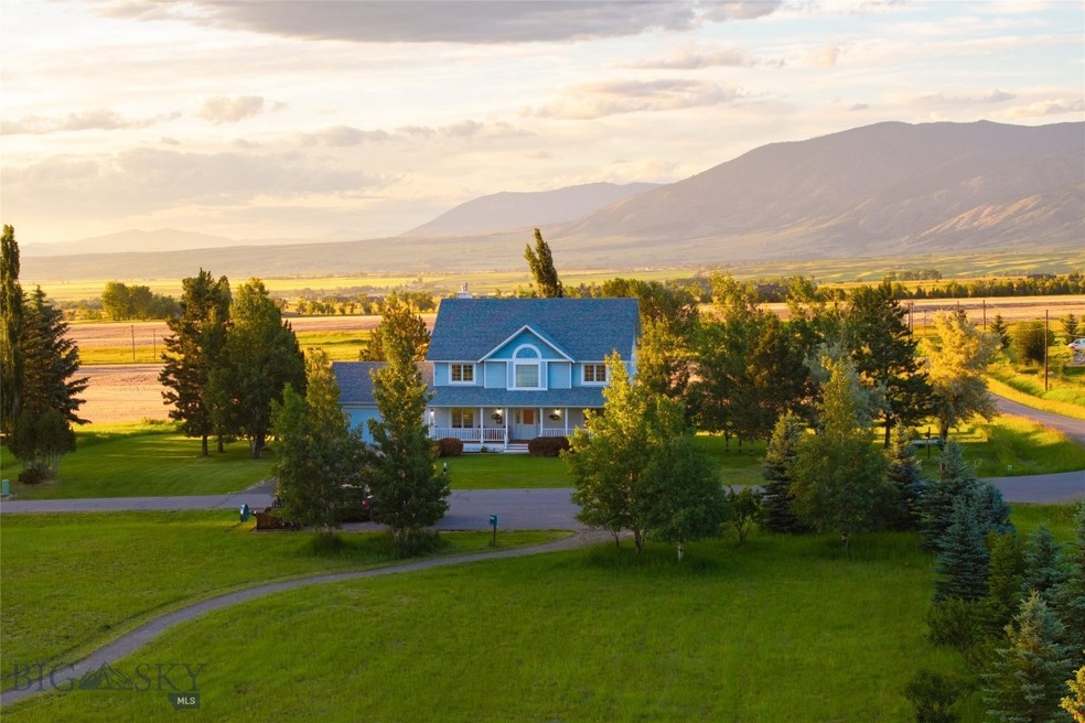 Adorable Farmhouse style home backing to farmland