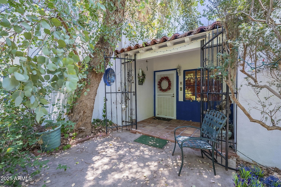 6-web-or-mls-Clarendon-6