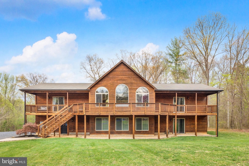 315 Timberland Manor Dr, Bentonville, VA 22610 - photo 1