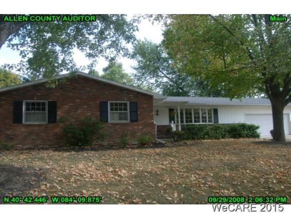 1635 Sunrise Dr, Lima, OH 45805 - photo 1