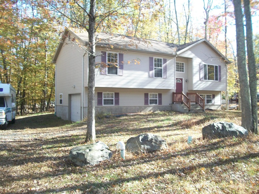 343 Fernwood Dr, East Stroudsburg, PA 18301 - photo 1