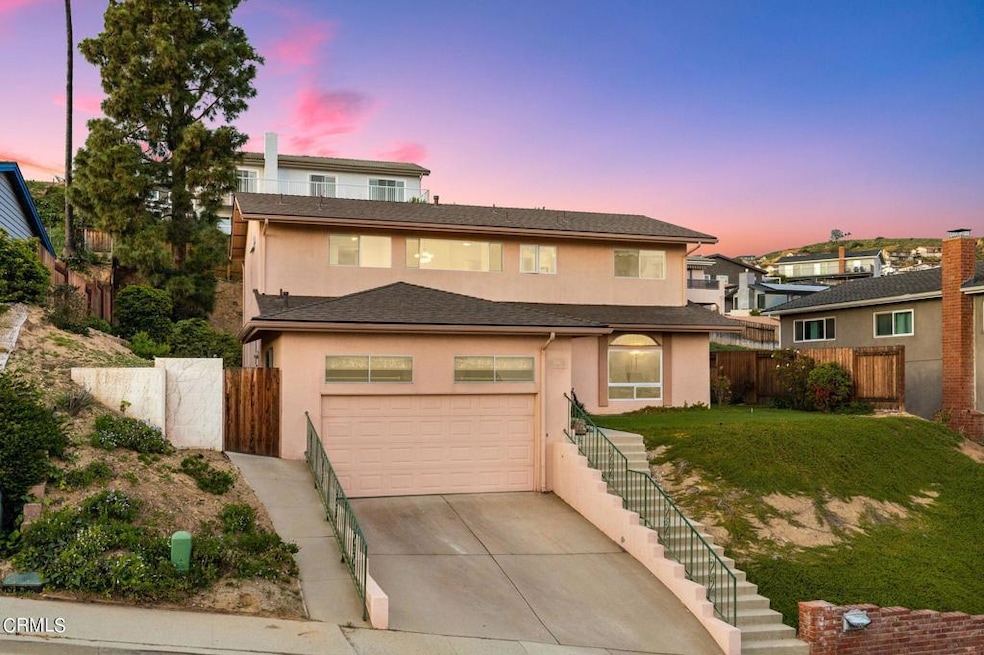 1-web-or-mls-UpmarketMedia_5381CliTwi-3