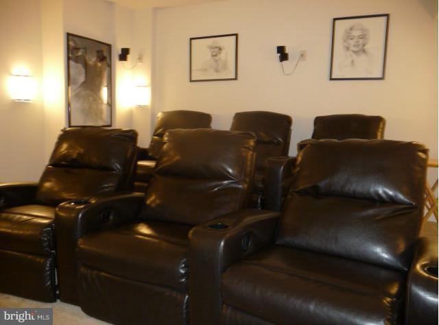 5 Dallhan Ct, Stafford, VA 22554 - photo 1