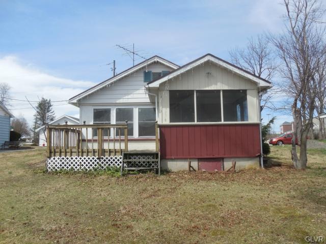 6208 Oak Ln, Kunkletown, PA 18058 - photo 1