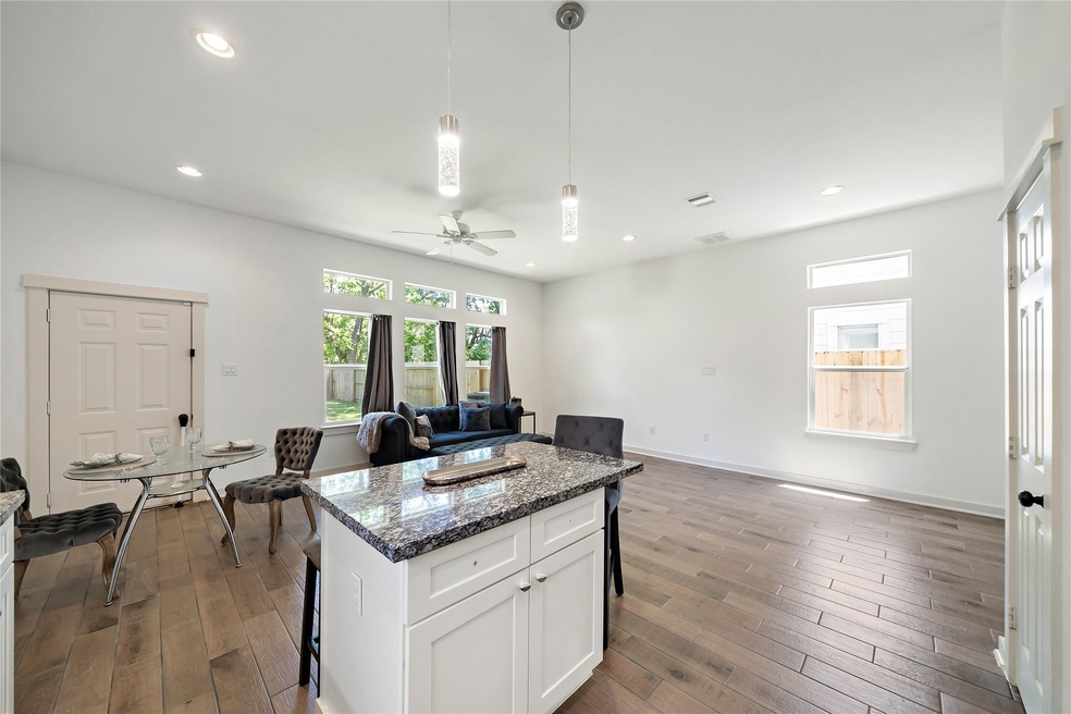 8412 Knox St, Houston, TX 77088 - photo 1