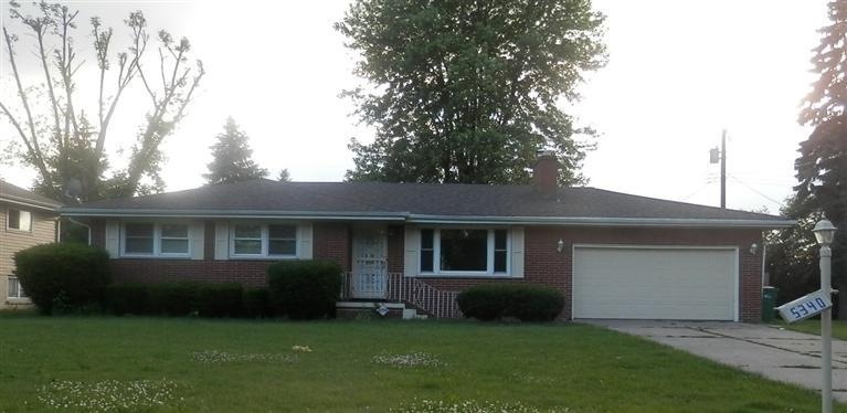 5340 Jackson St, Merrillville, IN 46410 - photo 1