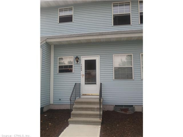 1300 Sunfield Dr unit 1300, South Windsor, CT 06074 - photo 1