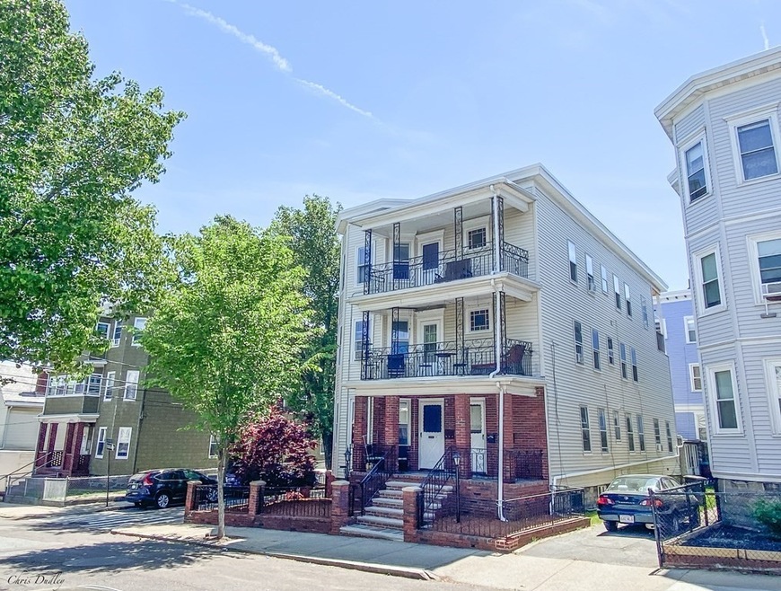 16 Heath St unit 3, Somerville, MA 02145 - photo 1