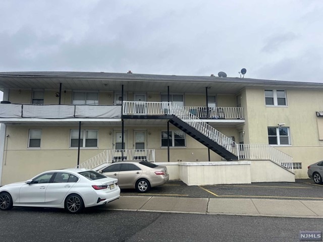 282 Main St unit 3, Lodi, NJ 07644 - photo 1