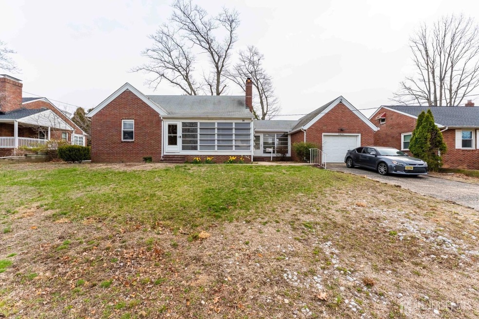 Under Contract $519,999