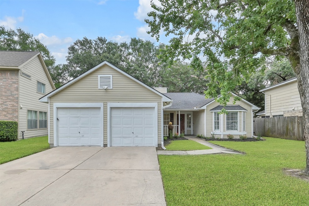 8614 Lake Crystal Dr, Houston, TX 77095 - photo 1