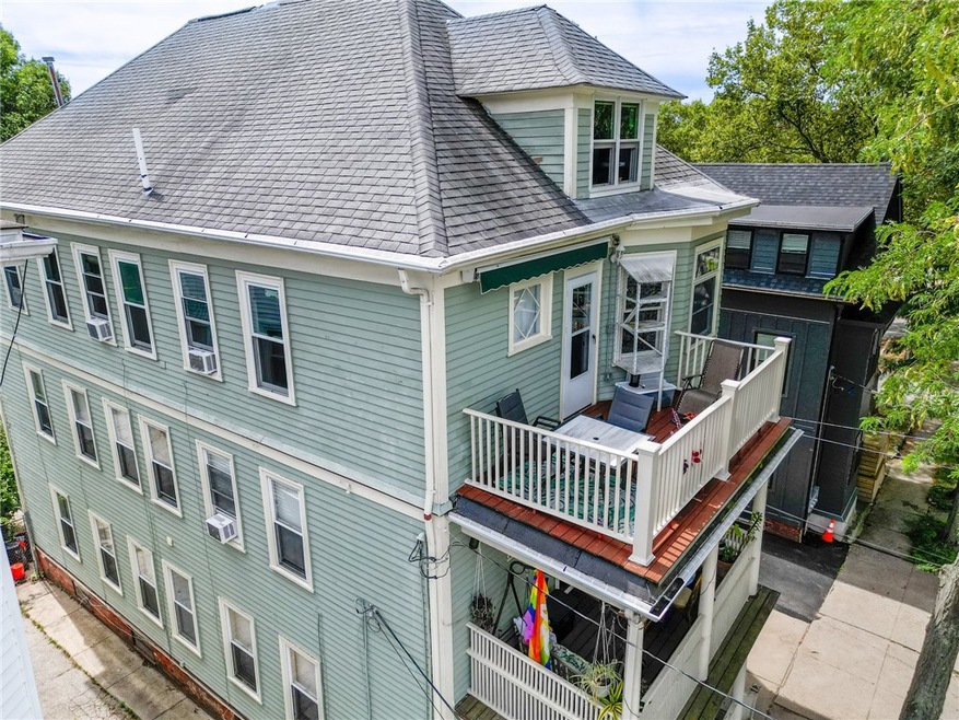 19 Carrington Ave unit 3, Providence, RI 02906 - photo 1