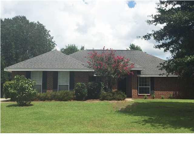 110 Destrehan Rd unit ONE, Fairhope, AL 36532 - photo 1