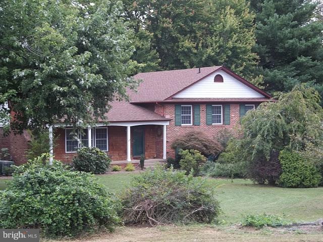 40700 Woodside Place, Leesburg, VA 20175 - photo 1