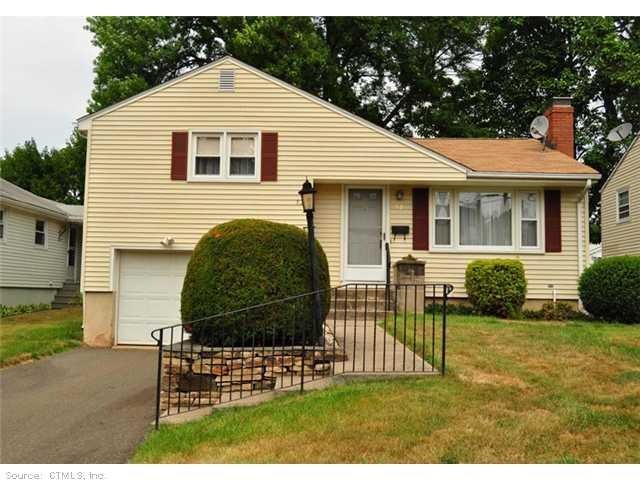 52 Clarendon Ave, West Hartford, CT 06110 - photo 1