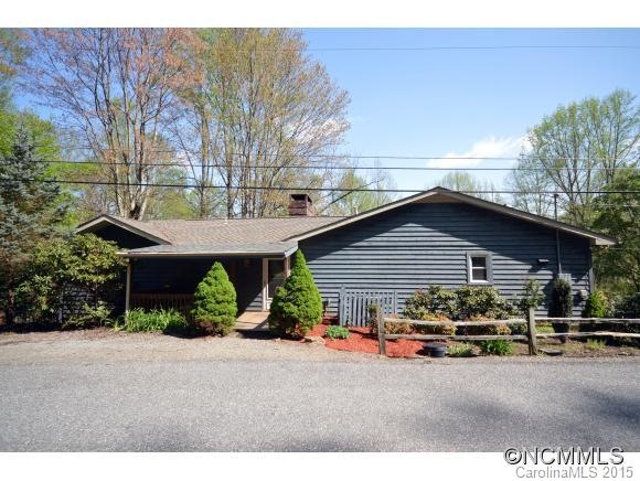 Front View from Dogwood Drive