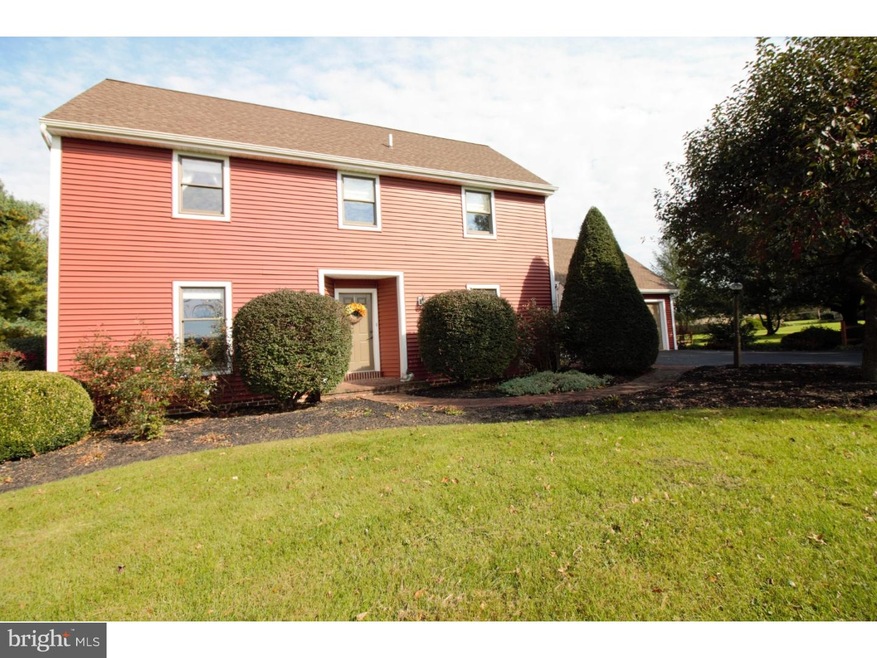 1655 Cambridge Rd, Honey Brook, PA 19344 - photo 1