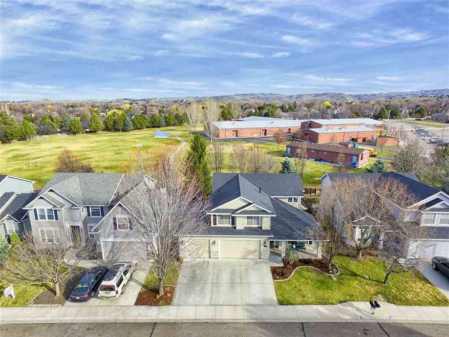 2308 E Alderhill Dr, Eagle, ID 83616 - photo 1