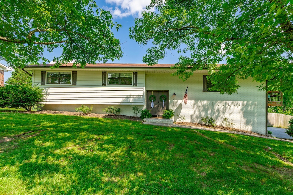 210 Larry Drive HD-4