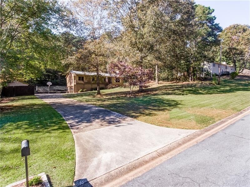 Long flat driveway
