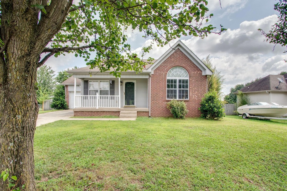 Well established neighborhood, close to everything in Mt. Juliet!