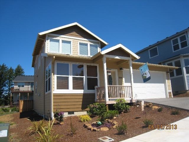 Download 1560 Black Sands Way