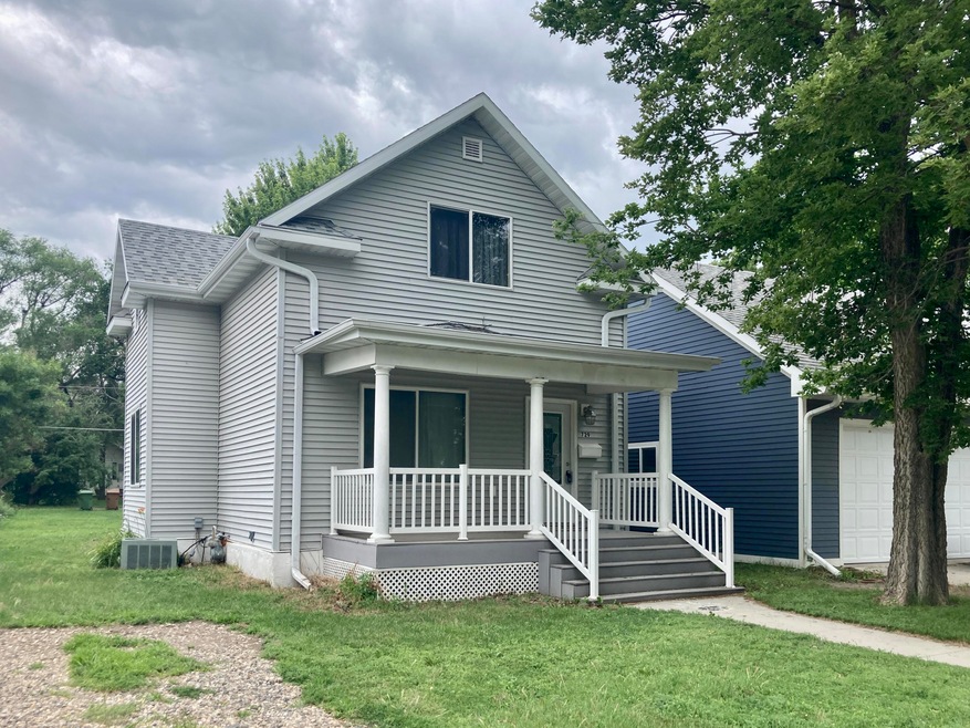 729 Colorado Ave SW