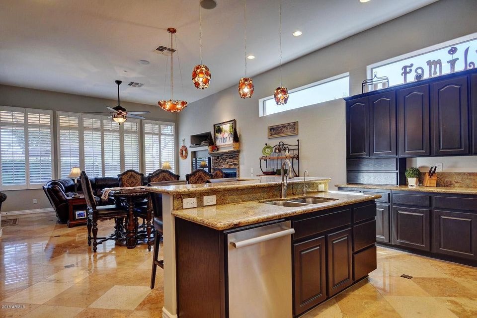 kitchen to breakfast