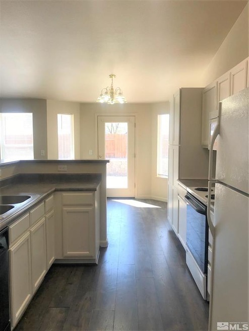 1523 Wrangler Ln, Fernley, NV 89408 - photo 1